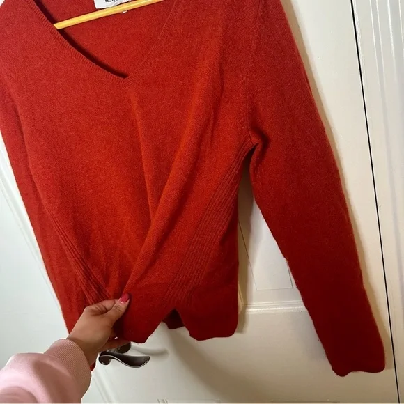 NOT SHY 100% Cashmere V Neck Sweater France Designer Old Money Orange Medium - Picture 2 of 5